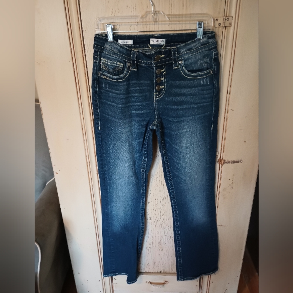 Vigoss Slim Bootcut Size 6